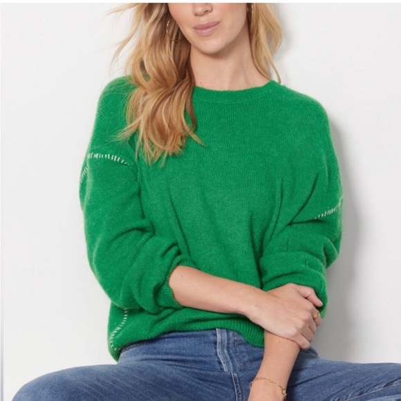 Revolve SUNDRY Oversized Sweater in Emerald & Eggshell - Picture 1 of 14